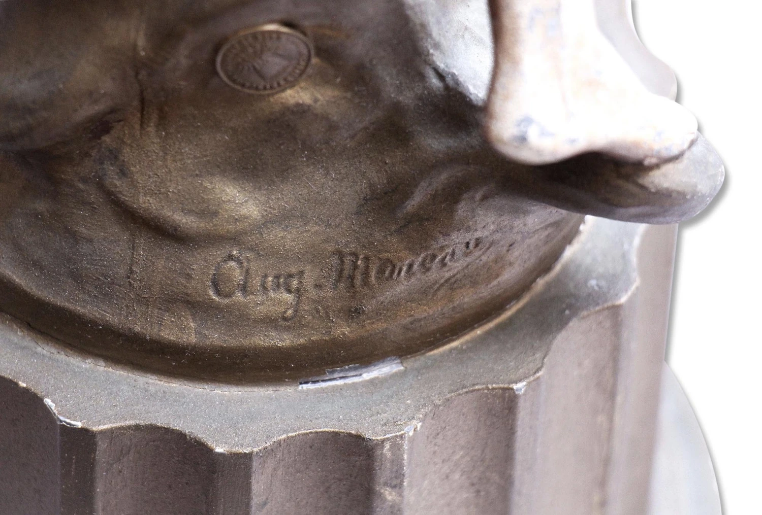 Victorian Figural 5 Frosted Shades Table Lamp 15 Victorian Figural 5 Frosted Shades Table Lamp - Image 13