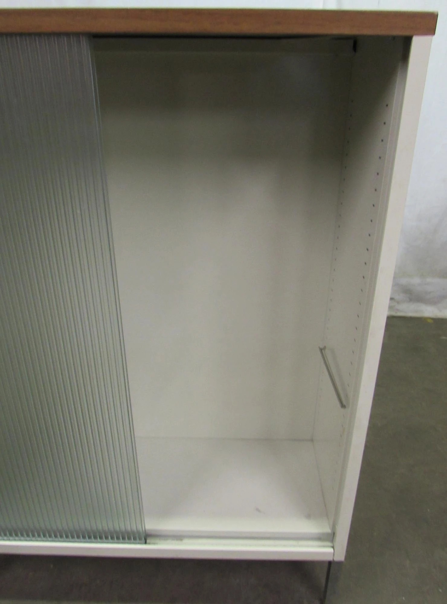 Vintage White Metal Cabinet With Sliding Ribbed Glass Doors 8 Vintage White Metal Cabinet With Sliding Ribbed Glass Doors - Image 6