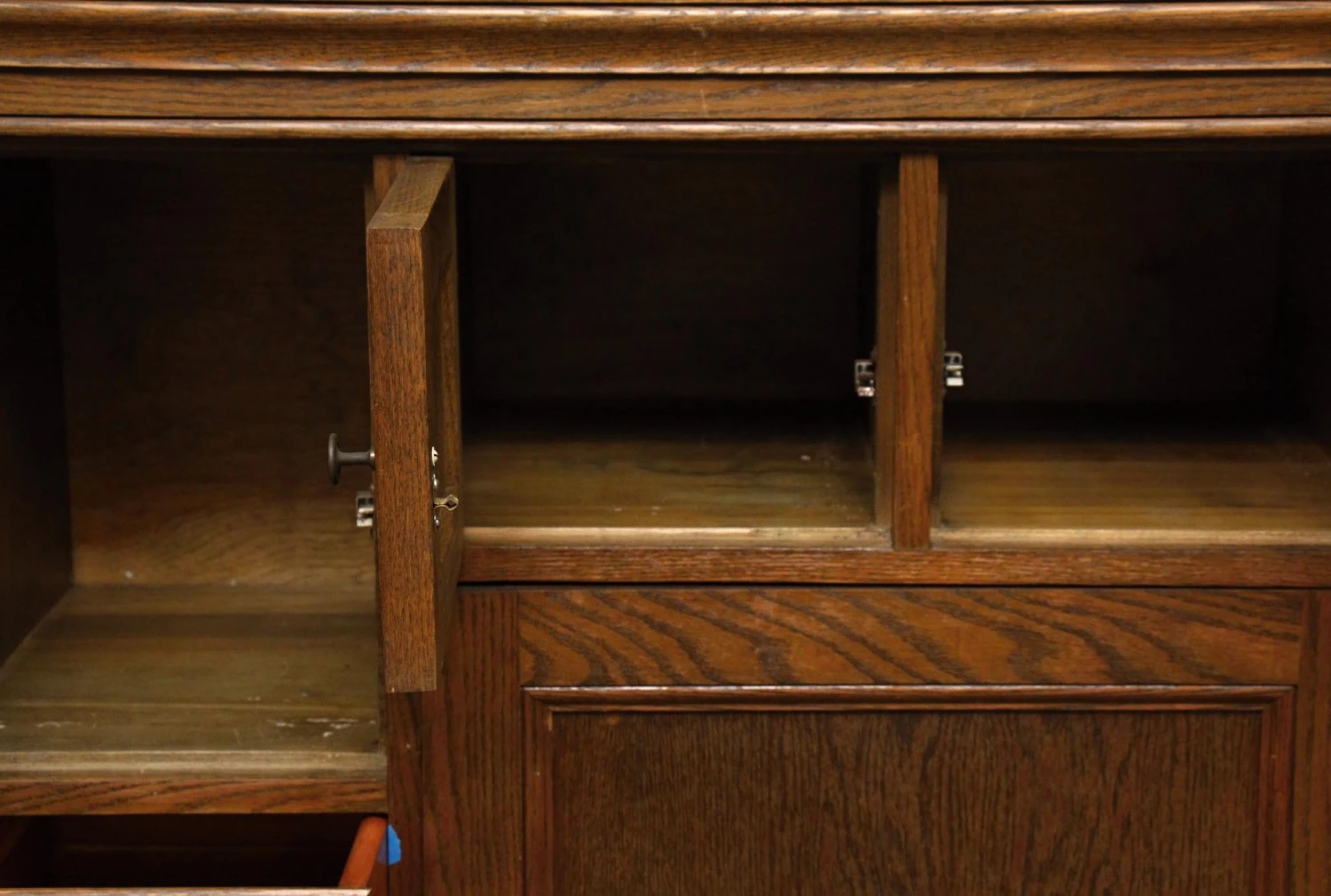 Solid Oak Hutch Cabinet 8 Solid Oak Hutch Cabinet - Image 6