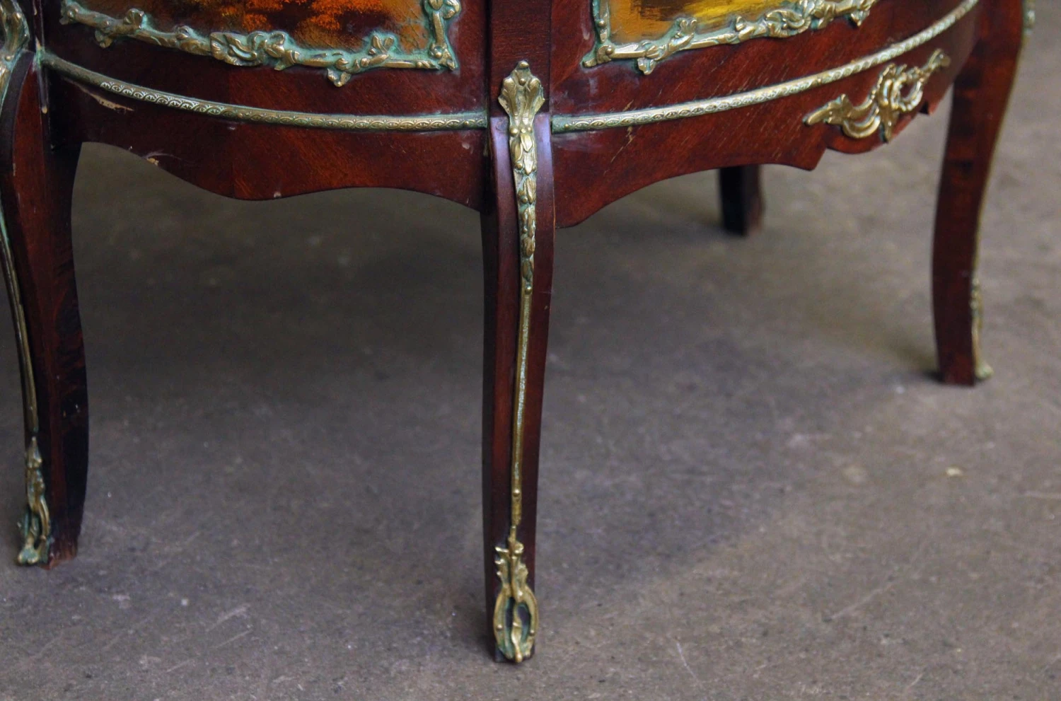 French Curio Cabinet 11 French Curio Cabinet - Image 9