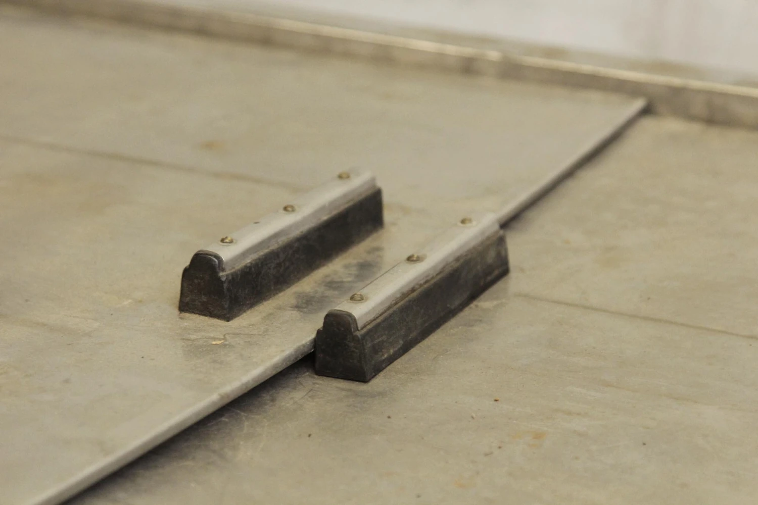 Vintage Pepsi Cola Commercial Cooler 8 Vintage Pepsi Cola Commercial Cooler - Image 6