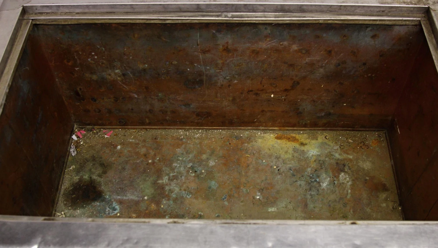 Vintage Pepsi Cola Commercial Cooler 11 Vintage Pepsi Cola Commercial Cooler - Image 9