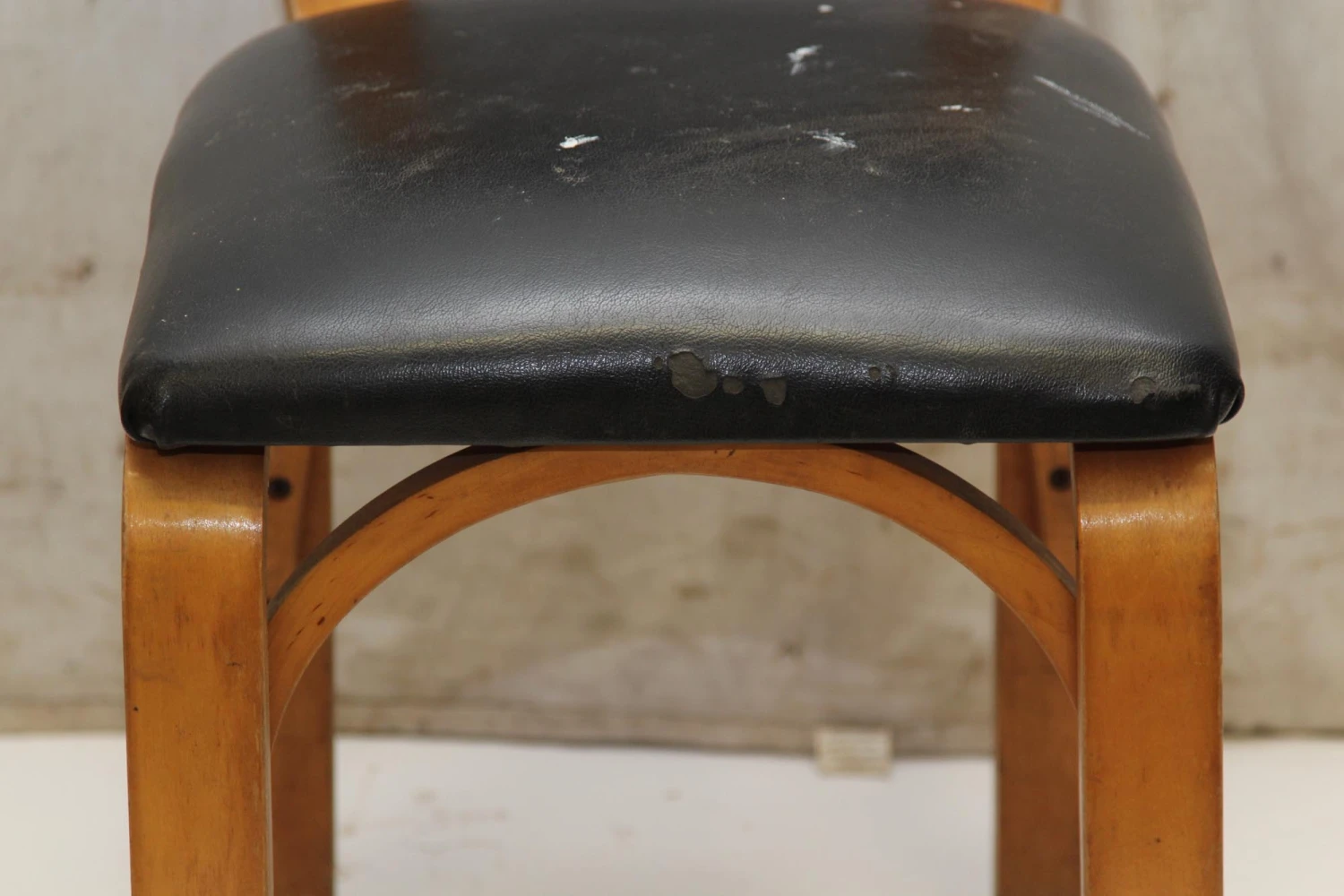 Thonet Black Chair With Light Wood Tone 6 Thonet Black Chair With Light Wood Tone - Image 4