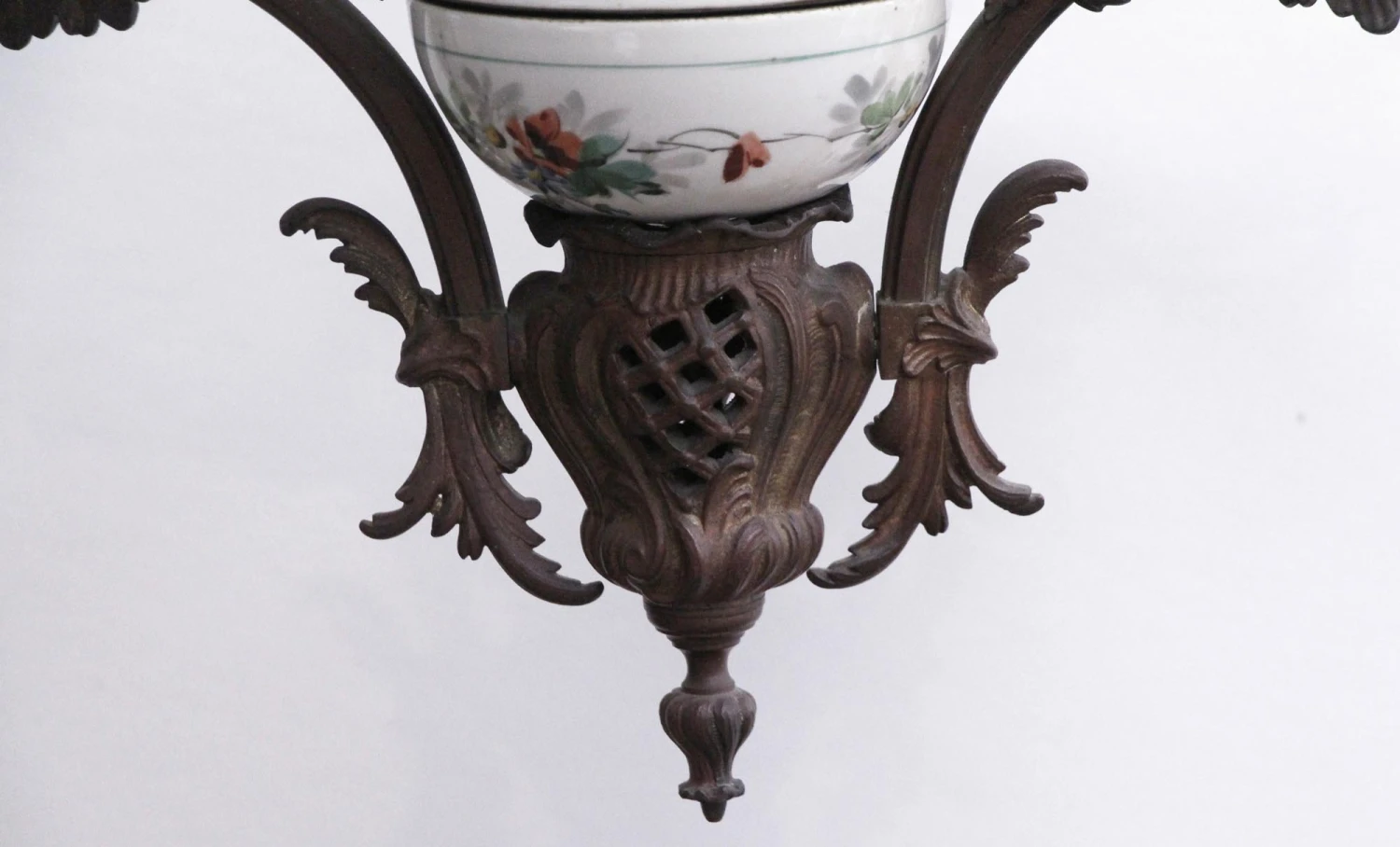 Antique Victorian 2 Arm Bronze Gas Light 9 Antique Victorian 2 Arm Bronze Gas Light - Image 7