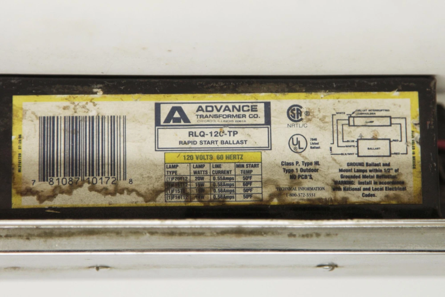 Mid Century Chrome Fluorescent Bathroom Wall Light 9 Mid Century Chrome Fluorescent Bathroom Wall Light - Image 7