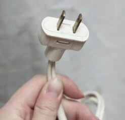 Vintage Hand Painted Oriental Floral Brass Base Table Lamp 21 Vintage Hand Painted Oriental Floral Brass Base Table Lamp -OGT Sale Store m234023 10