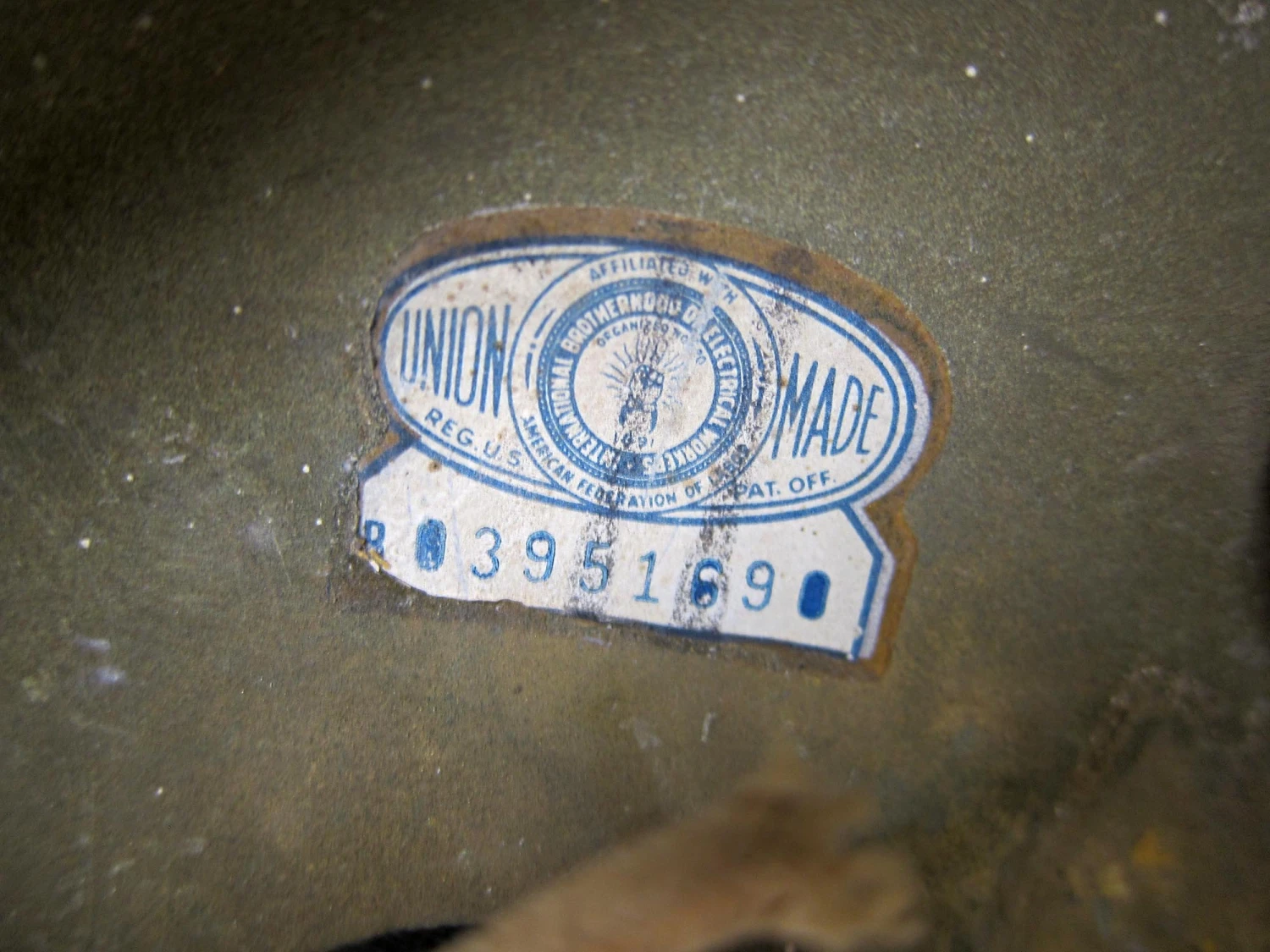 Mid Century Modern Brass 3 Light Flush Mount Spotlight Fixture 6 Mid Century Modern Brass 3 Light Flush Mount Spotlight Fixture - Image 4