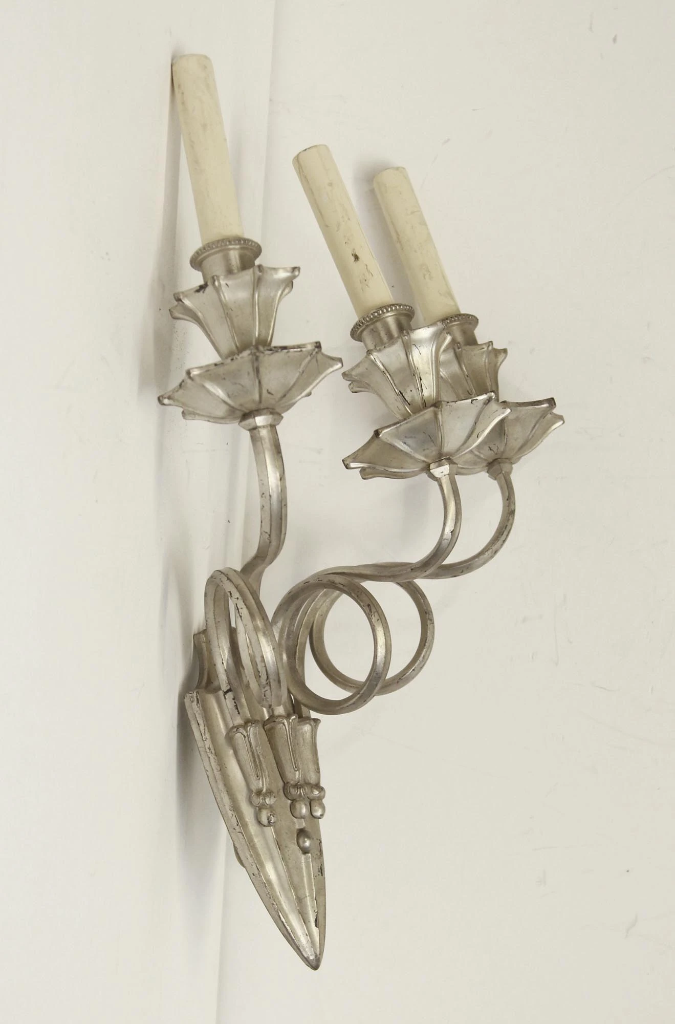 Antique Victorian Silver Tulip 3 Arm Caldwell Wall Sconce 9 Antique Victorian Silver Tulip 3 Arm Caldwell Wall Sconce - Image 7