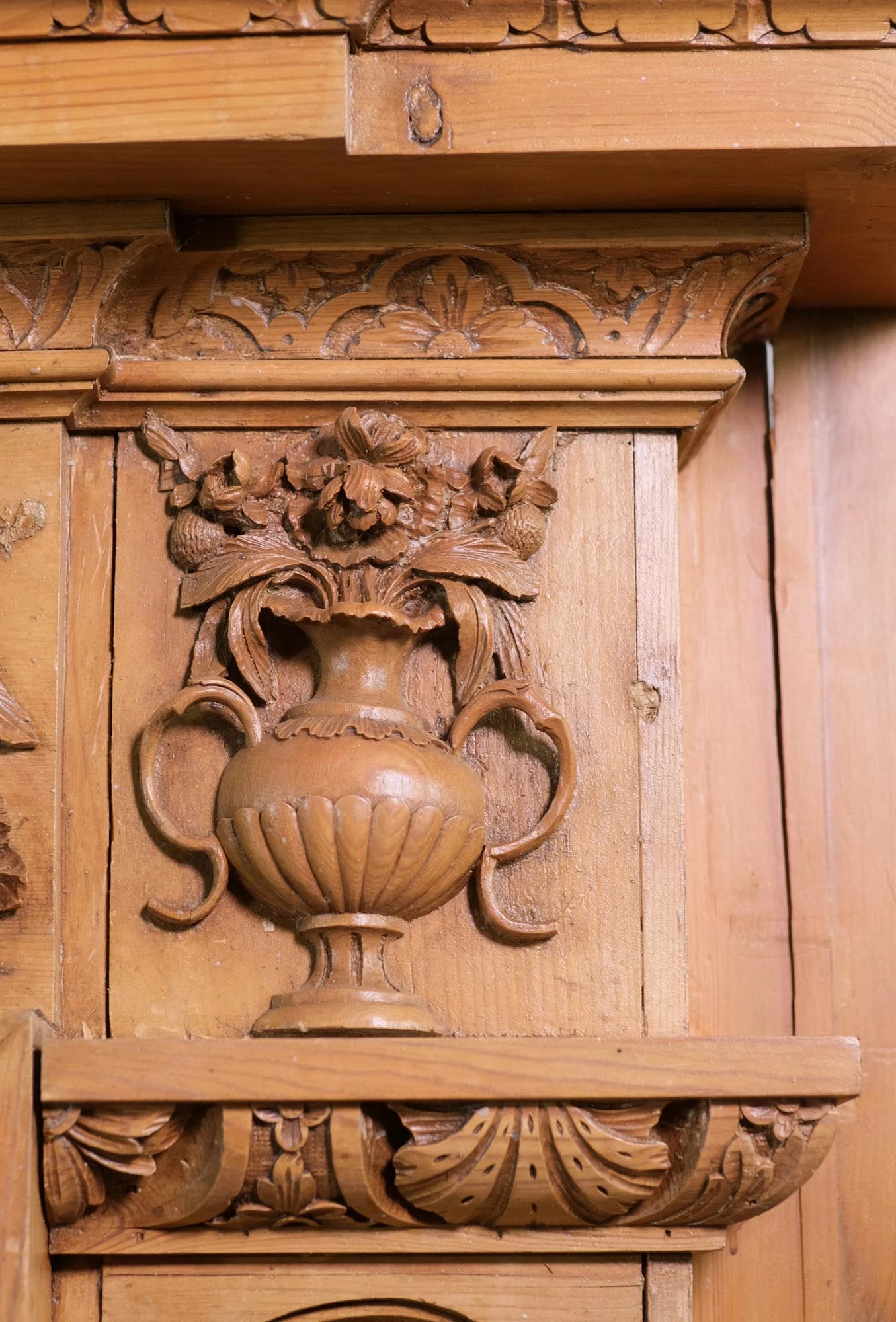 Vintage Carved Pine Floral Rococo Mantel With Over Mantel Molding 5 Vintage Carved Pine Floral Rococo Mantel With Over Mantel Molding - Image 3