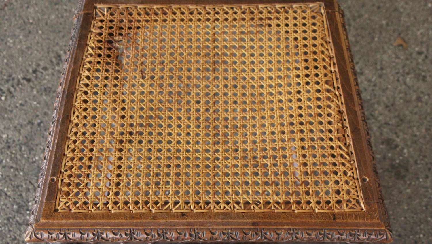 Set Of 6 Antique English Renaissance Carved Wooden Chairs 8 Set Of 6 Antique English Renaissance Carved Wooden Chairs - Image 6