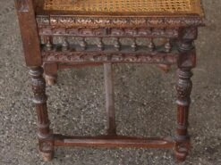 Set Of 6 Antique English Renaissance Carved Wooden Chairs 26 Set Of 6 Antique English Renaissance Carved Wooden Chairs -OGT Sale Store n232215 09