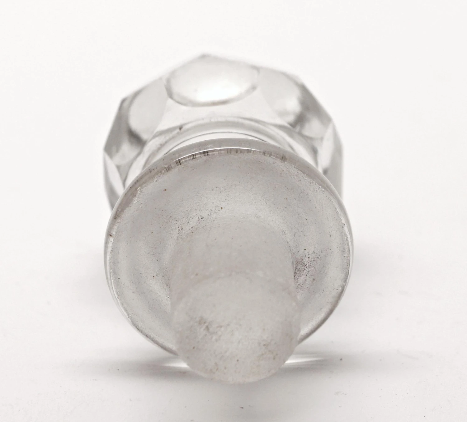 Vintage Glass Faceted Stopper 6 Vintage Glass Faceted Stopper - Image 4