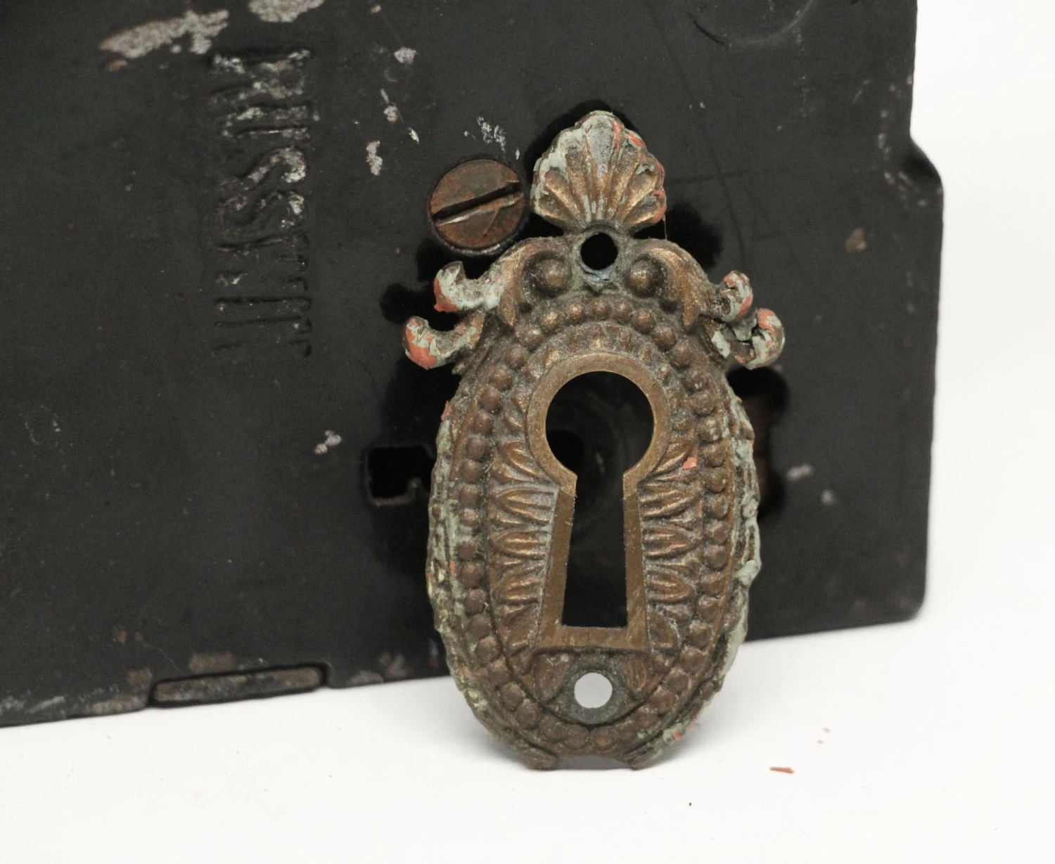 Ornate Floral Beaded Closet Door Knob Set With Lock 10 Ornate Floral Beaded Closet Door Knob Set With Lock - Image 8