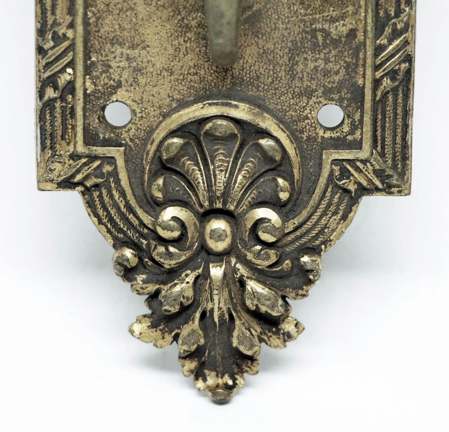 Yale Victorian 12 In. Brass Push Plate With Thumb Latch 6 Yale Victorian 12 In. Brass Push Plate With Thumb Latch - Image 4