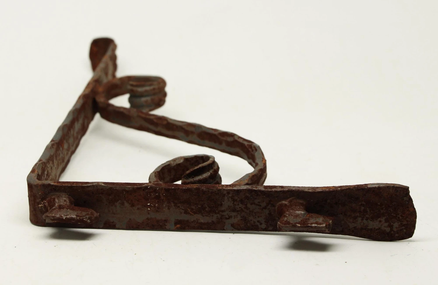 Antique Iron Bracket 6 Antique Iron Bracket - Image 4