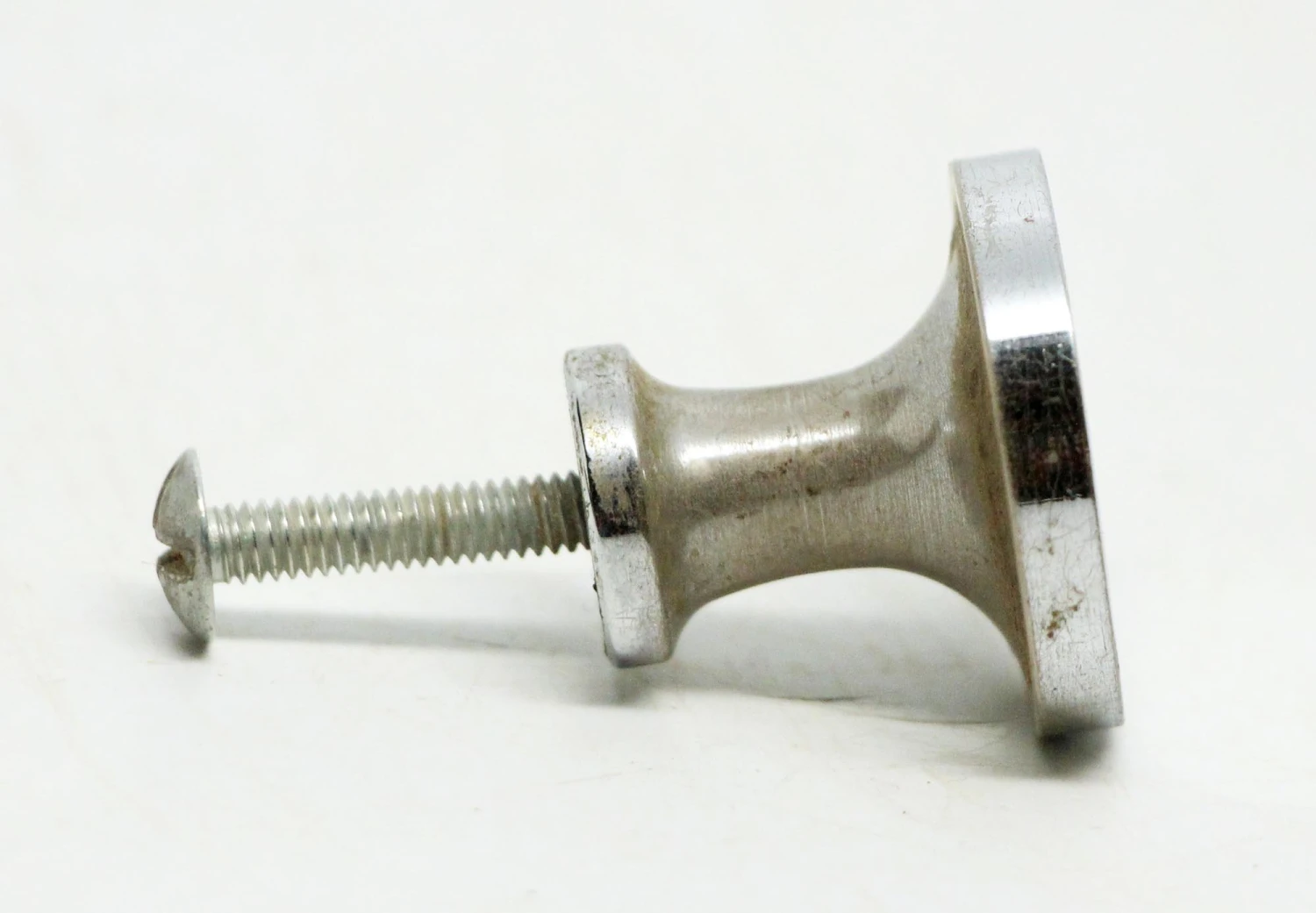 Pair Of Flat 1.125 In. Round Chrome Drawer Cabinet Knobs 6 Pair Of Flat 1.125 In. Round Chrome Drawer Cabinet Knobs - Image 4