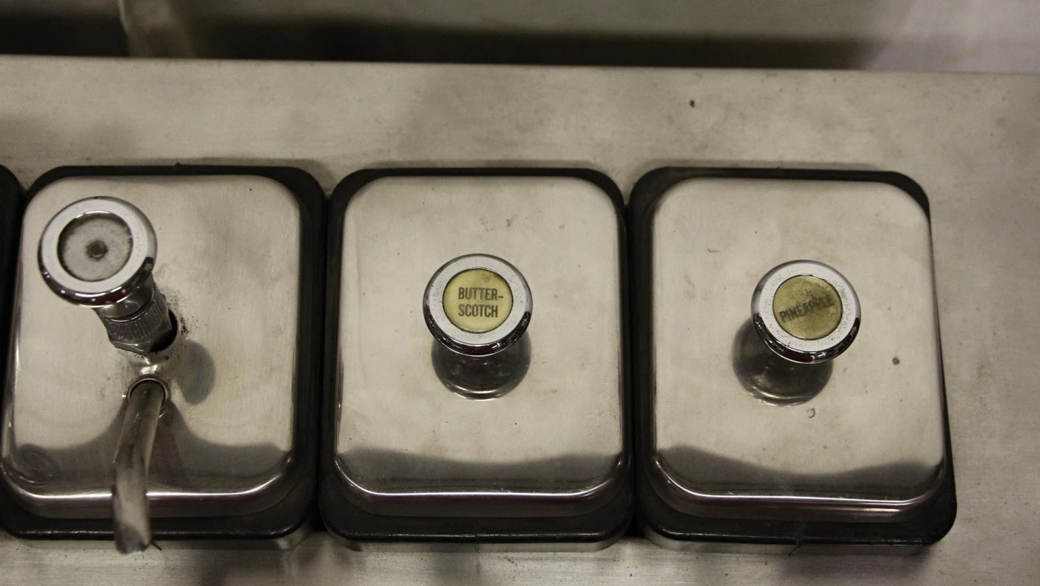 Ice Cream Machine Center 8 Ice Cream Machine Center - Image 6