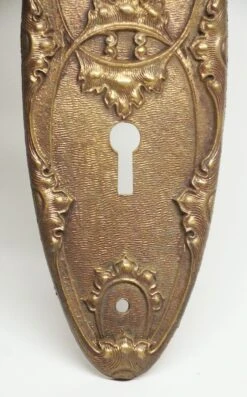 Antique 7.125 In. Bronze Louis XII Door Plate 11 Antique 7.125 In. Bronze Louis XII Door Plate -OGT Sale Store n248963 04