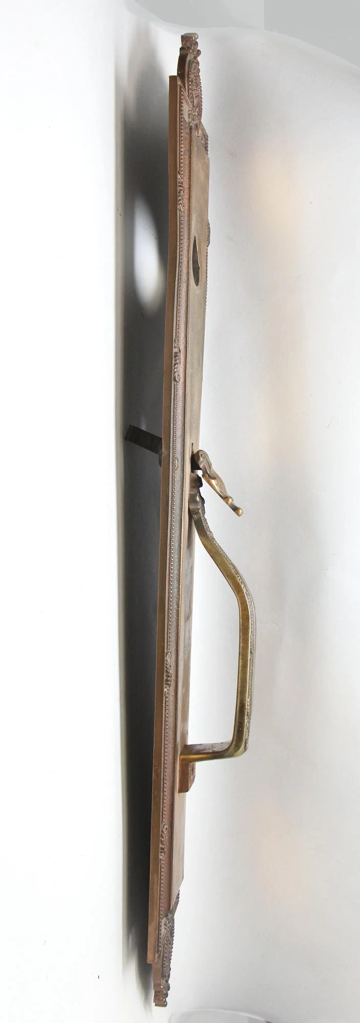 Antique Victorian Right Hand 24.25 In. Brass Entry Pull 7 Antique Victorian Right Hand 24.25 In. Brass Entry Pull - Image 5