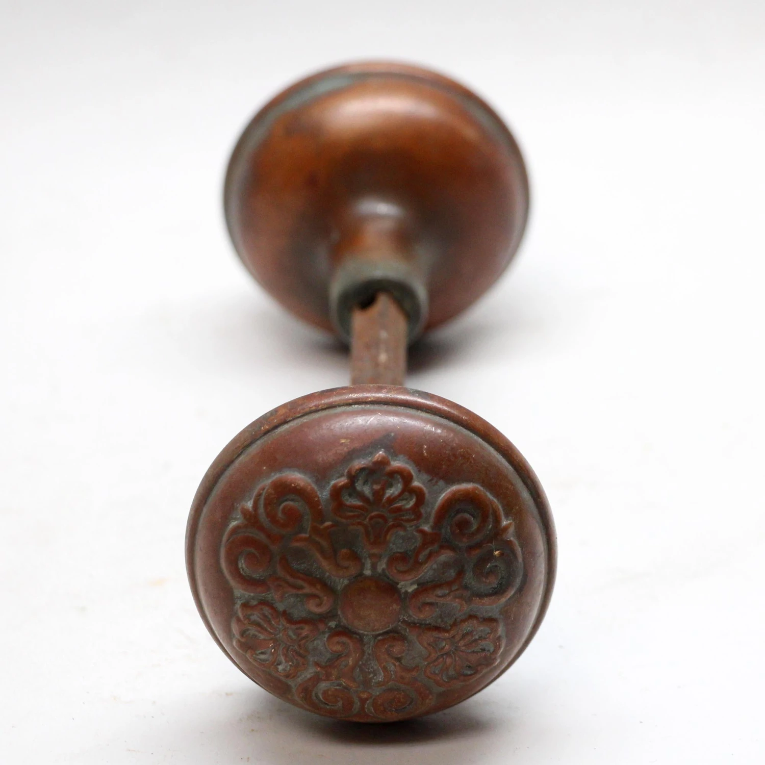 Antique 1900s Sargent Italian Renaissance Passage Door Knobs 6 Antique 1900s Sargent Italian Renaissance Passage Door Knobs - Image 4