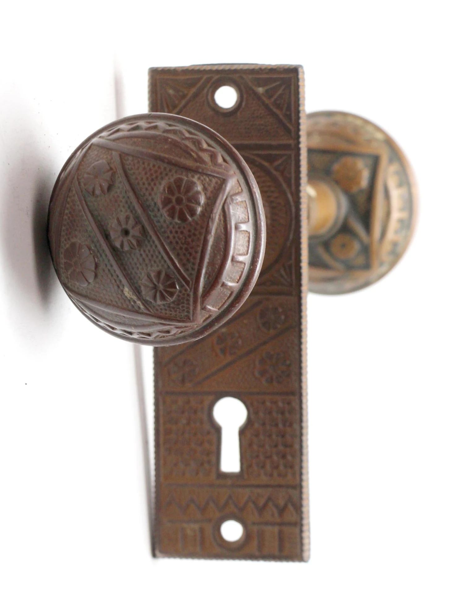 Antique F.C. Linde Bronze & Cast Iron Passage Door Knob Set 7 Antique F.C. Linde Bronze & Cast Iron Passage Door Knob Set - Image 5