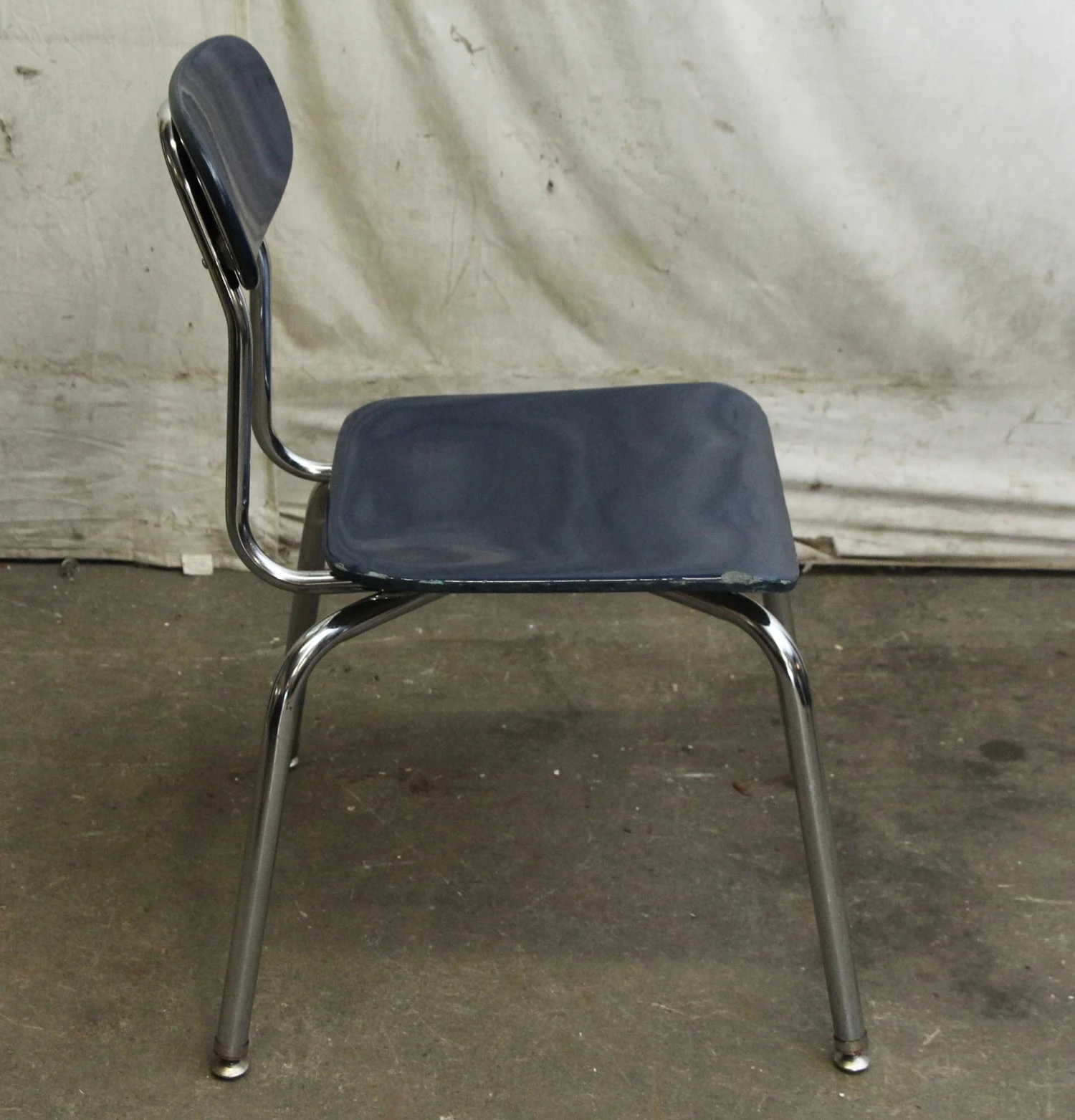Bakelite Royal Blue Chair With Chrome Legs 6 Bakelite Royal Blue Chair With Chrome Legs - Image 4