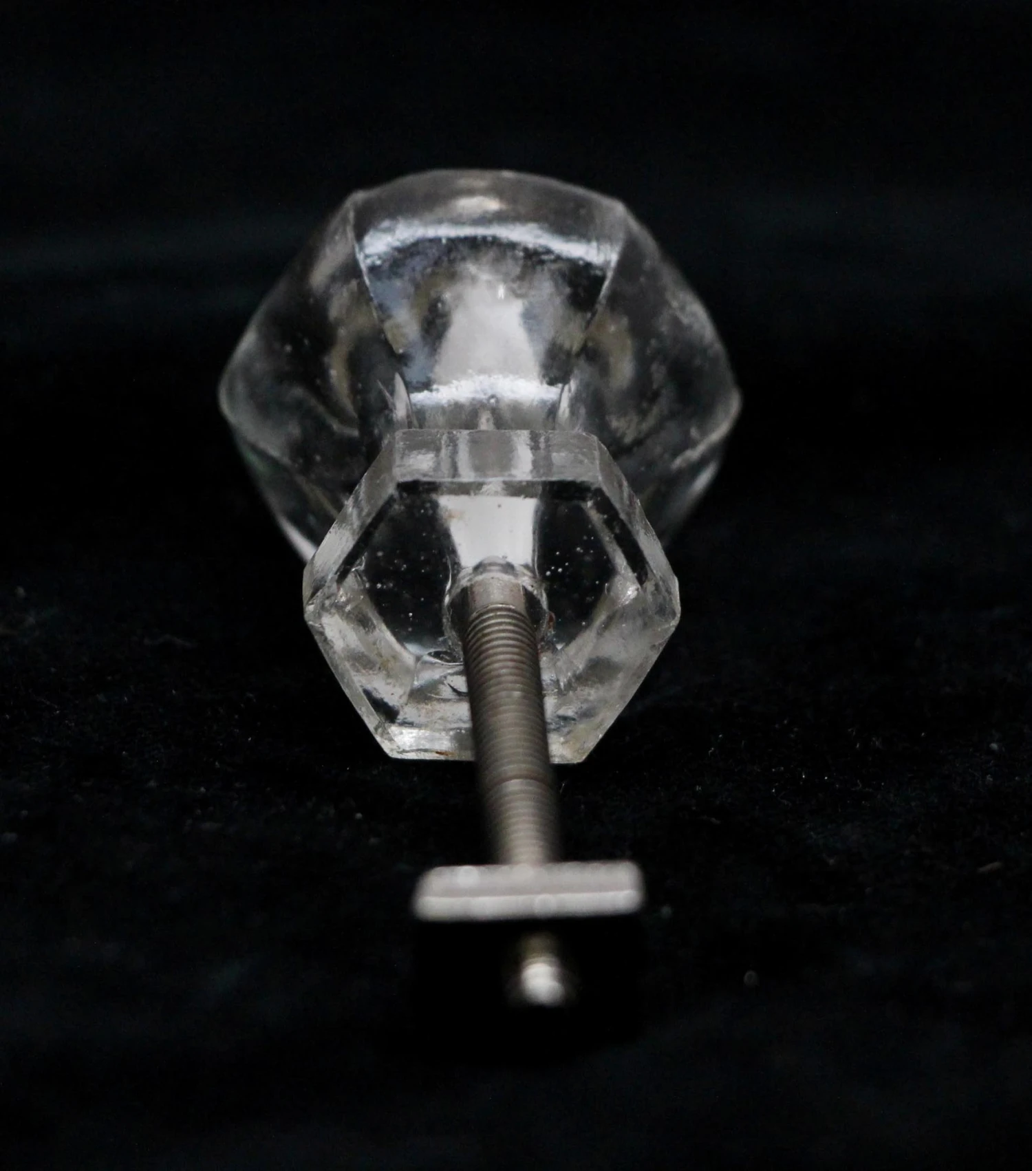 Vintage 1.125 In. Rounded Hexagon Glass Drawer Cabinet Knob 6 Vintage 1.125 In. Rounded Hexagon Glass Drawer Cabinet Knob - Image 4