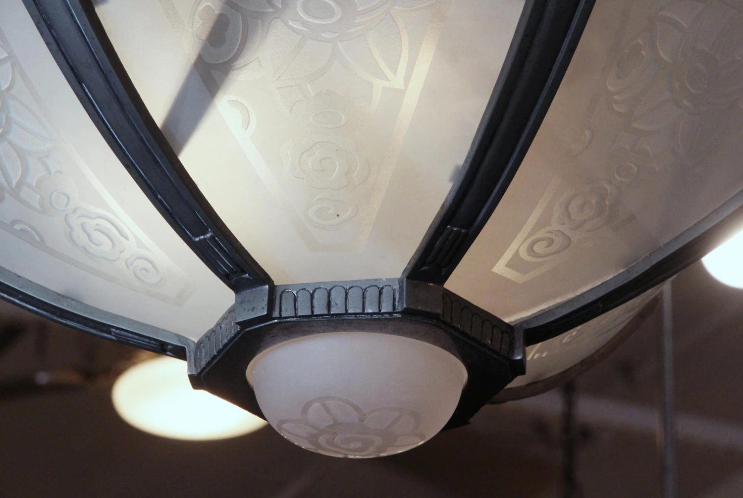 1980s Art Deco Glass & Bronze Pendant Light 9 1980s Art Deco Glass & Bronze Pendant Light - Image 7