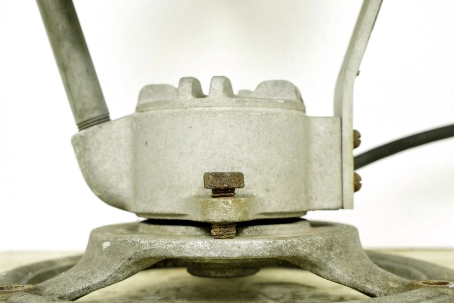 Early 20th Century Salvaged Pyle Cast Aluminum Nautical Spotlight 5 Early 20th Century Salvaged Pyle Cast Aluminum Nautical Spotlight - Image 3