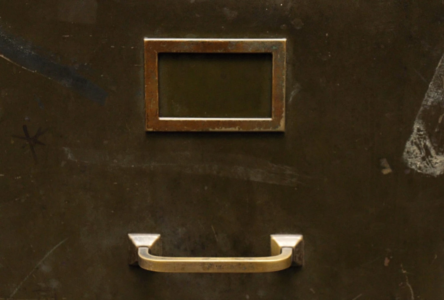 Metal File Cabinet With Four Drawers 5 Metal File Cabinet With Four Drawers - Image 3