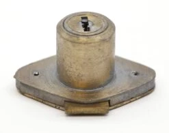 Spartan Nickel Plated Brass & Steel Furniture Lock With Keys 15 Spartan Nickel Plated Brass & Steel Furniture Lock With Keys -OGT Sale Store other hardware for sale k195291