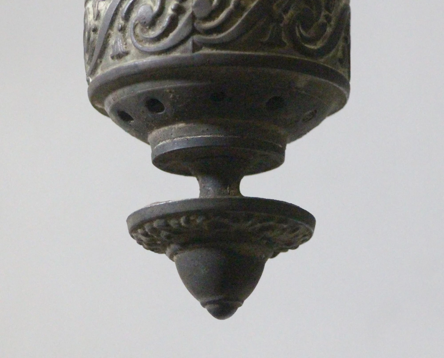 18th Century Crystal 7.5 In. Bell Jar Pendant Light 6 18th Century Crystal 7.5 In. Bell Jar Pendant Light - Image 4