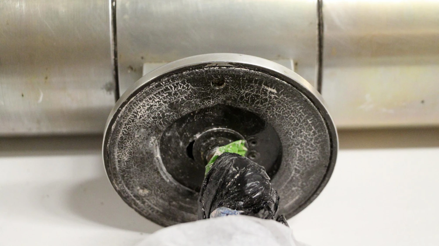 Mid Century Cast Aluminum Industrial Cylinder Wall Sconce 8 Mid Century Cast Aluminum Industrial Cylinder Wall Sconce - Image 6