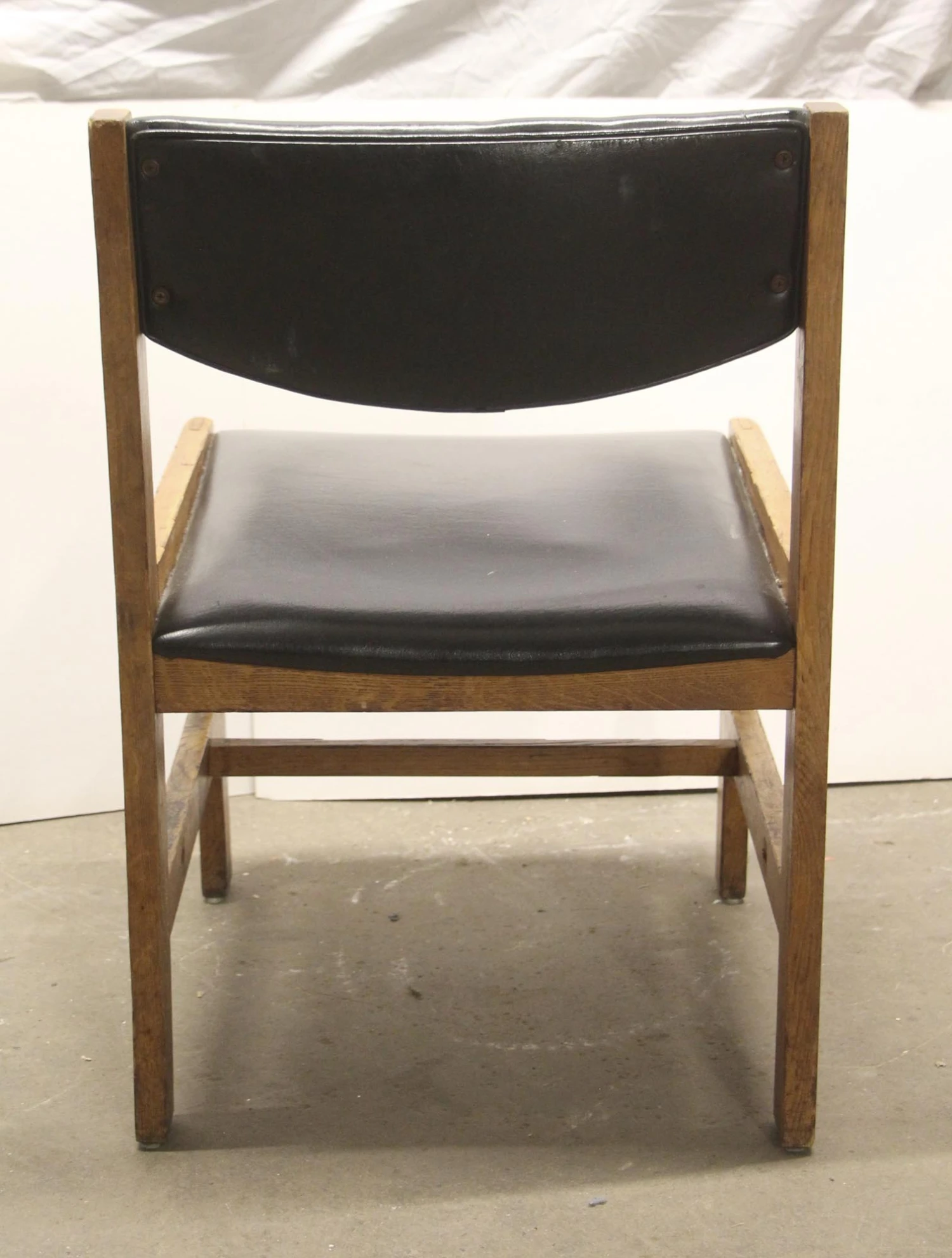 Mid Century Vinyl Oak Dining Chair 8 Mid Century Vinyl Oak Dining Chair - Image 6