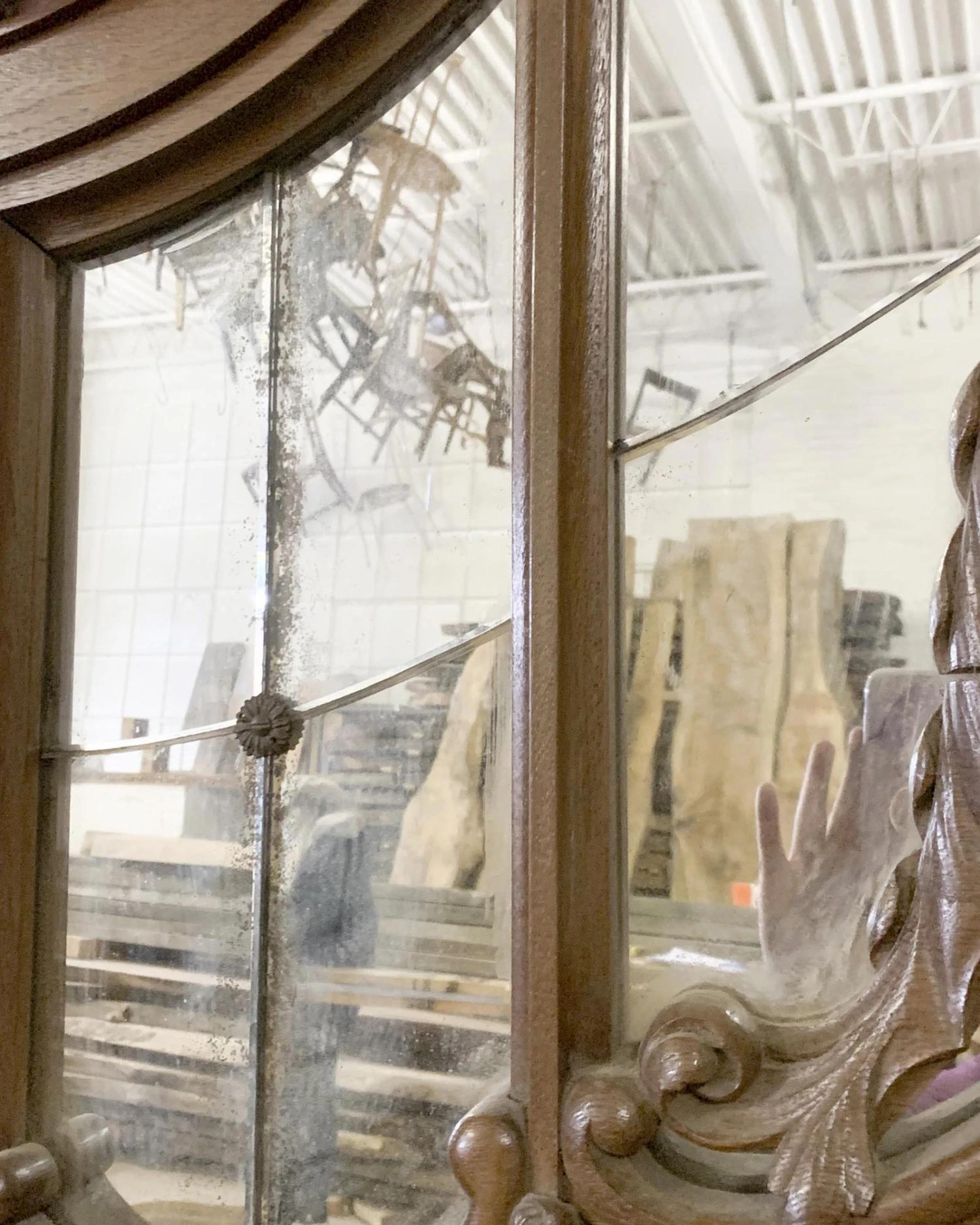 19th Century French Carved 7 Ft. Carved Oak Floral Mirror 7 19th Century French Carved 7 Ft. Carved Oak Floral Mirror - Image 5