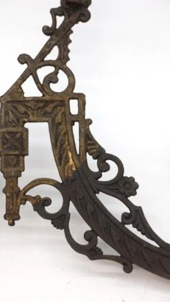 Victorian Cast Iron Oil Lamp Holder With Mounting Bracket 12 Victorian Cast Iron Oil Lamp Holder With Mounting Bracket -OGT Sale Store p261344 04