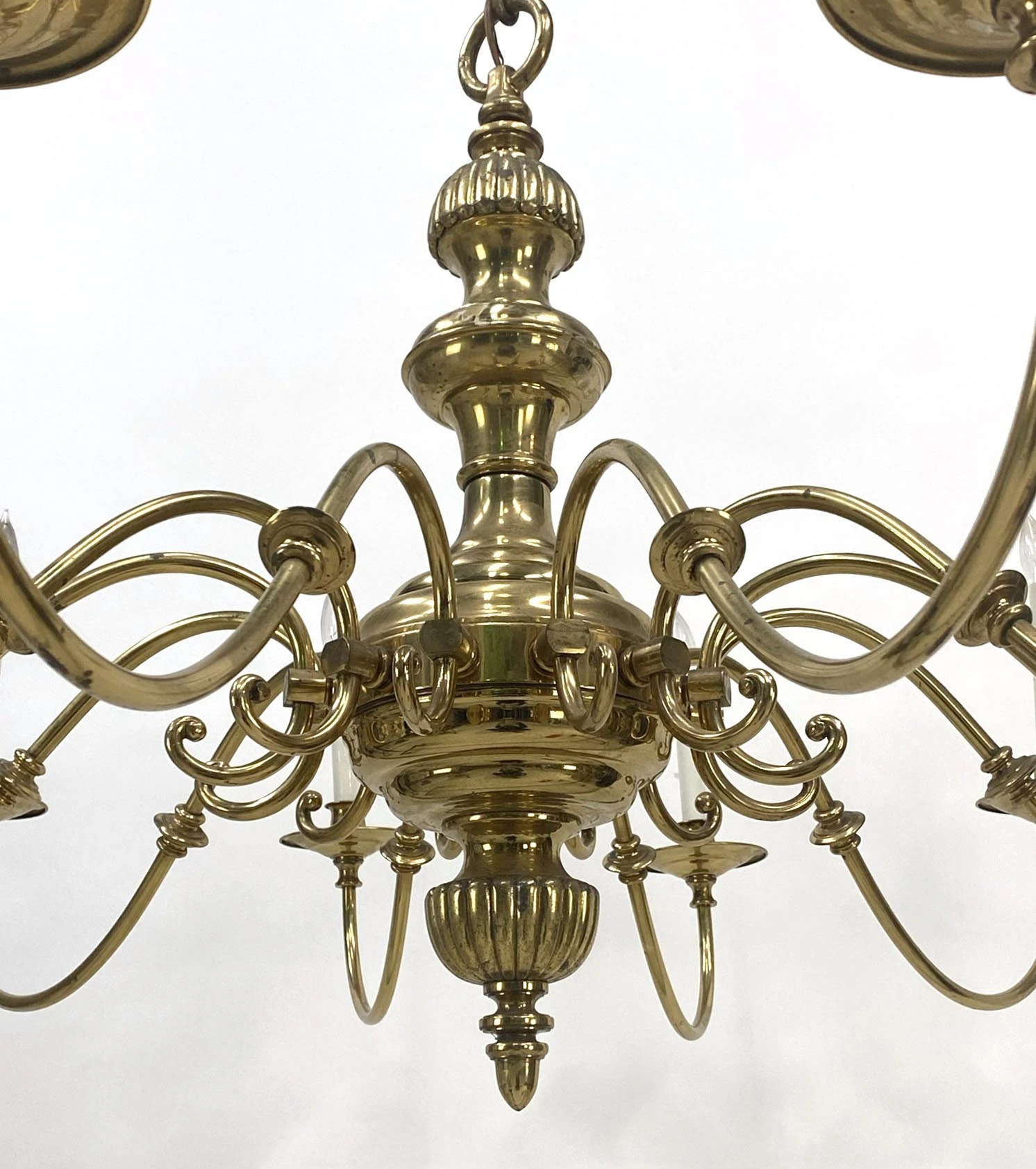 12 Arm Williamsburg Brass 48 In. Ballroom Chandelier 6 12 Arm Williamsburg Brass 48 In. Ballroom Chandelier - Image 4