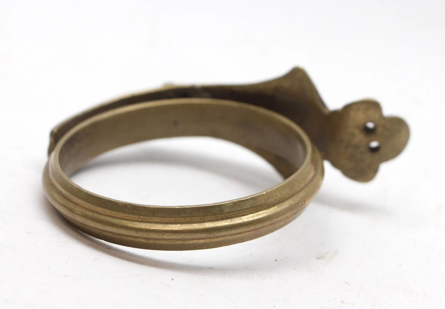 French Brass Ornate Curtain Ring 6 French Brass Ornate Curtain Ring - Image 4