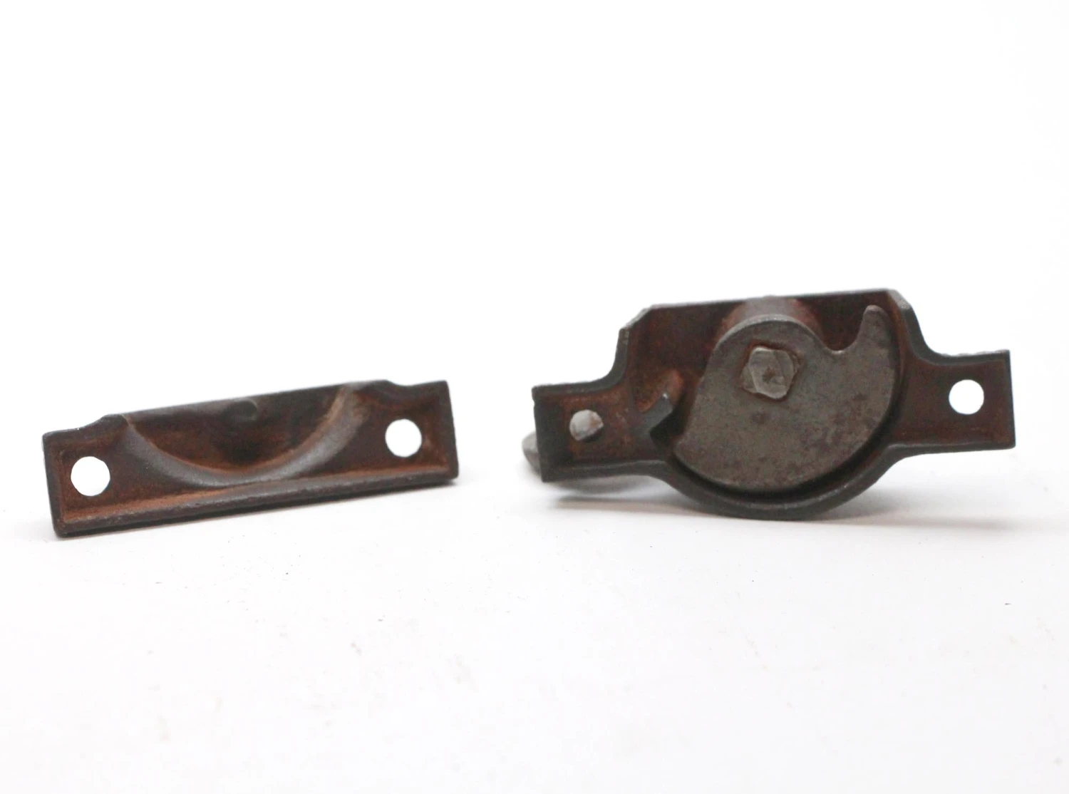 Aesthetic Cast Iron Windsor Window Lock With Keeper 6 Aesthetic Cast Iron Windsor Window Lock With Keeper - Image 4