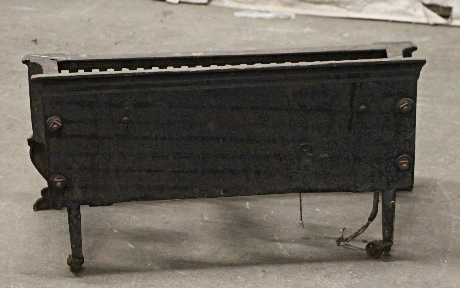 Antique Cast Iron Ornate Fireplace Log Holder 8 Antique Cast Iron Ornate Fireplace Log Holder - Image 6