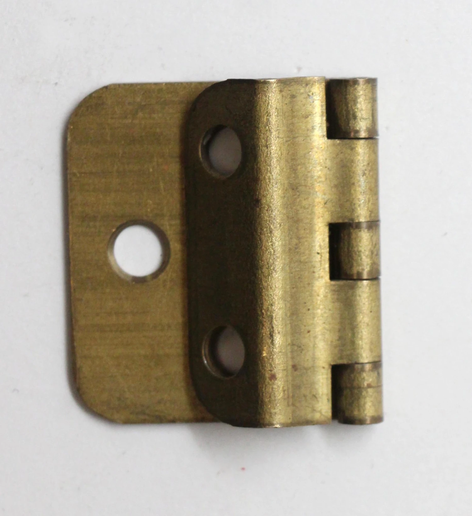 Pair Of Vintage 1.875 X 1.5 Brass Classic Face Mount Offset Cabinet Hinges 6 Pair Of Vintage 1.875 X 1.5 Brass Classic Face Mount Offset Cabinet Hinges - Image 4