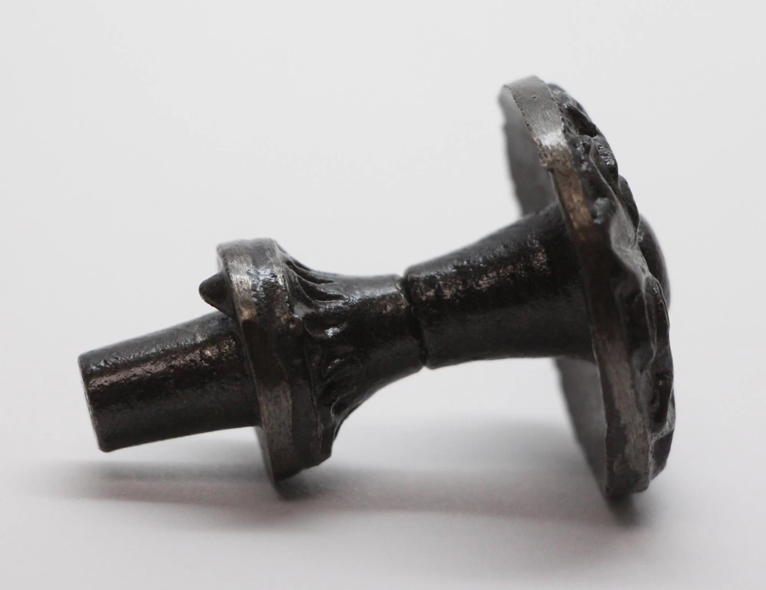 Set Of 6 Newly Made 4 Fold Cast Iron Cabinet Or Drawer Pulls 6 Set Of 6 Newly Made 4 Fold Cast Iron Cabinet Or Drawer Pulls - Image 4