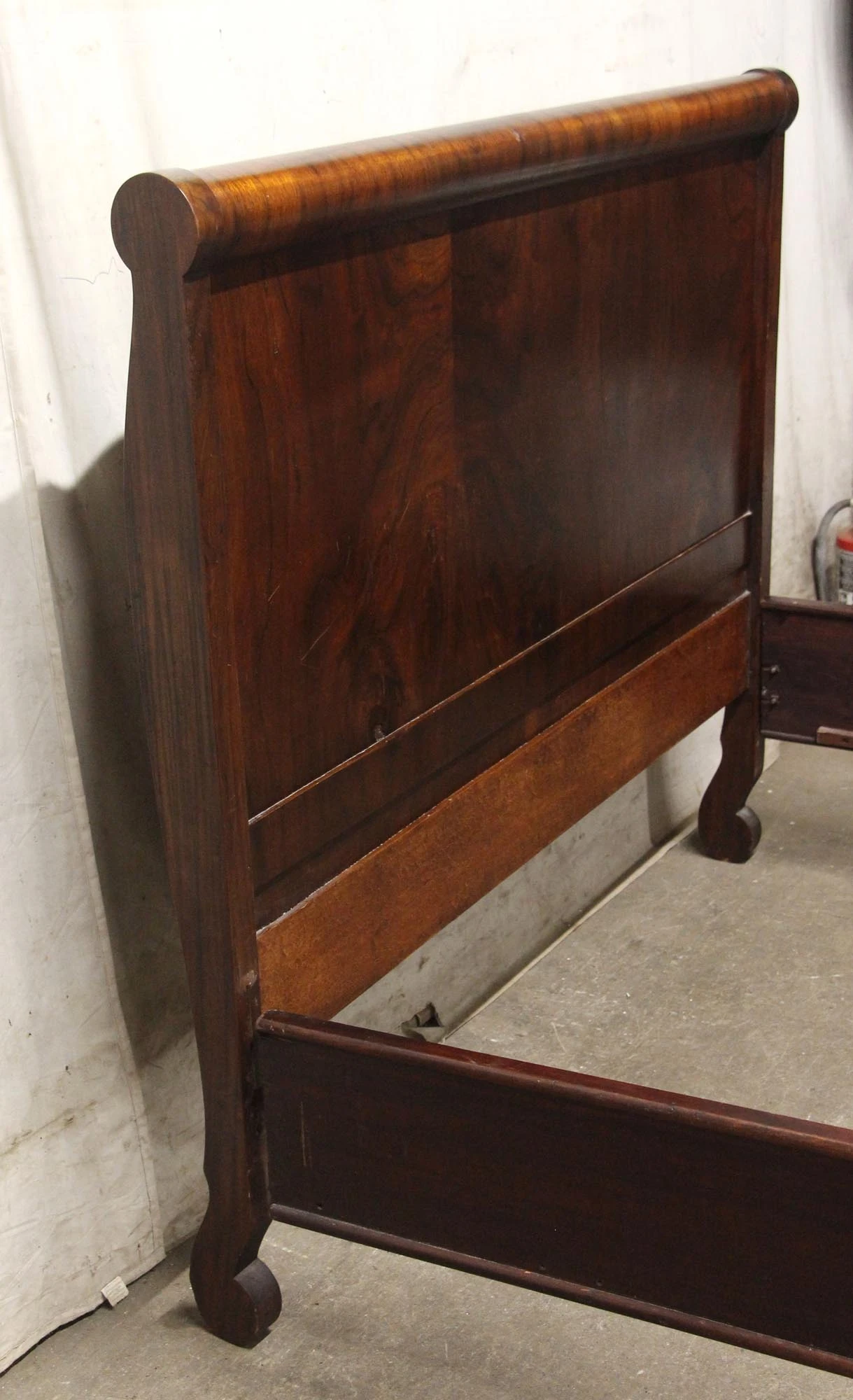 Solid Walnut Full Bed Frame Set With Walnut Veneer 7 Solid Walnut Full Bed Frame Set With Walnut Veneer - Image 5