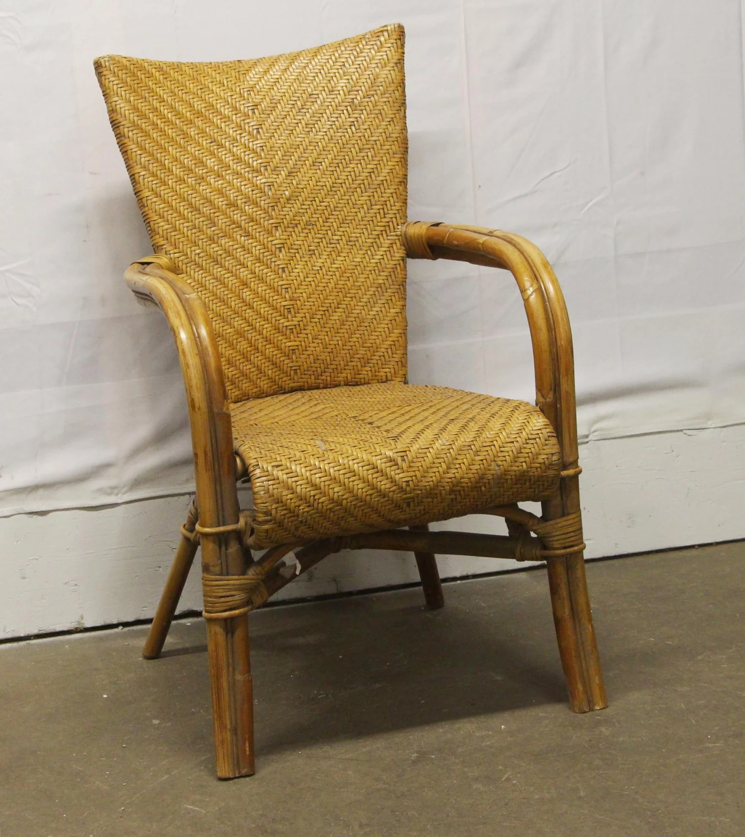 Pair Of Vintage Tan Wicker Chairs 6 Pair Of Vintage Tan Wicker Chairs - Image 4