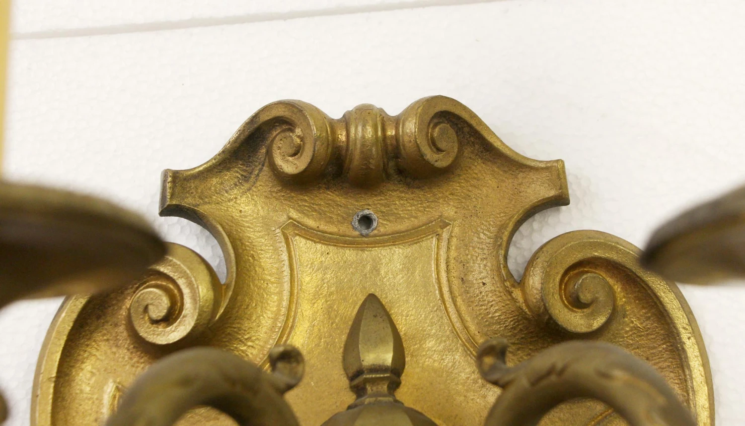 Set Of Six French Regency Cast Bronze Serpentine Sconces 6 Set Of Six French Regency Cast Bronze Serpentine Sconces - Image 4