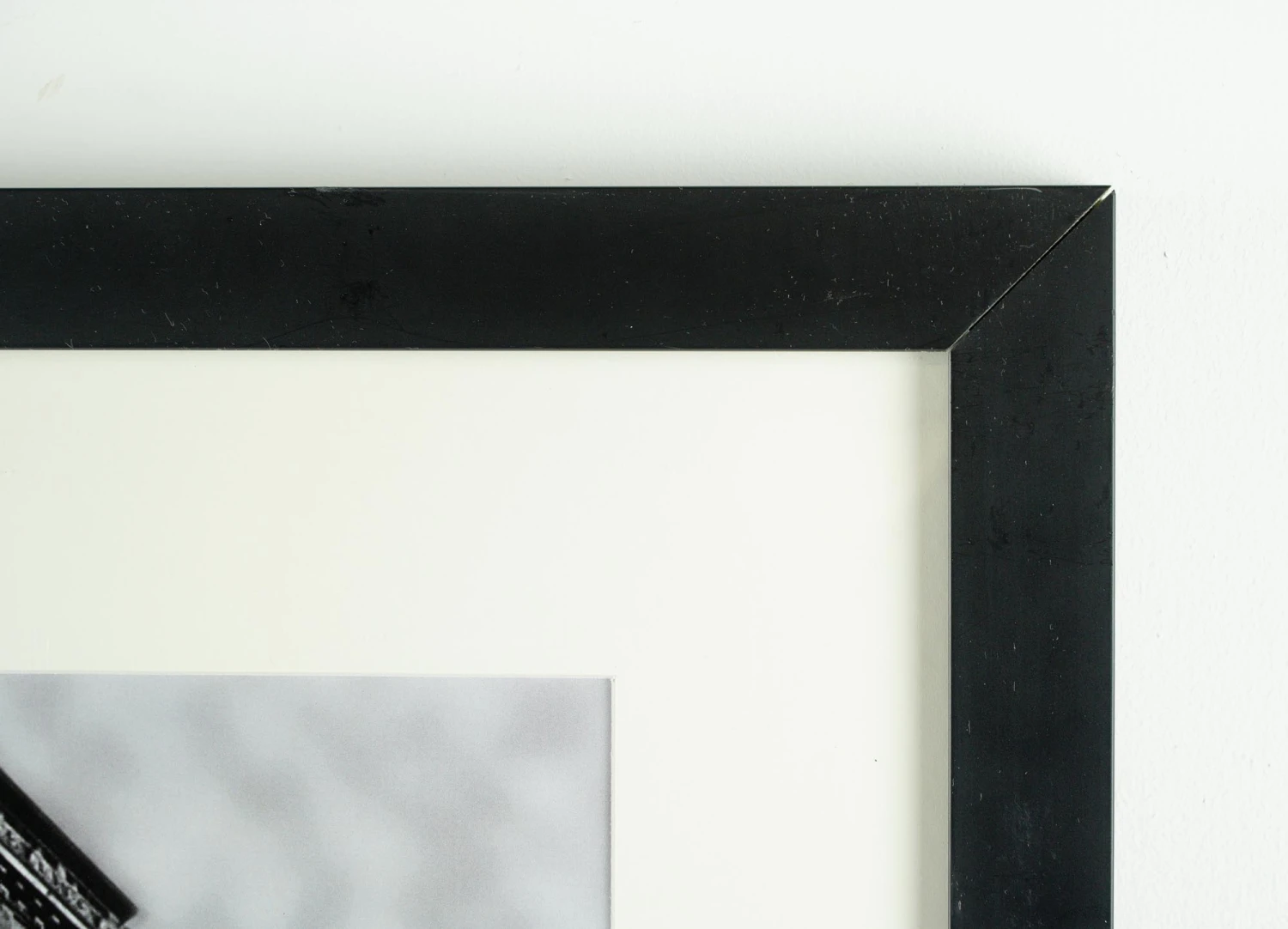 Black & White Framed Photograph Of The Hotel Pennsylvania 5 Black & White Framed Photograph Of The Hotel Pennsylvania - Image 3