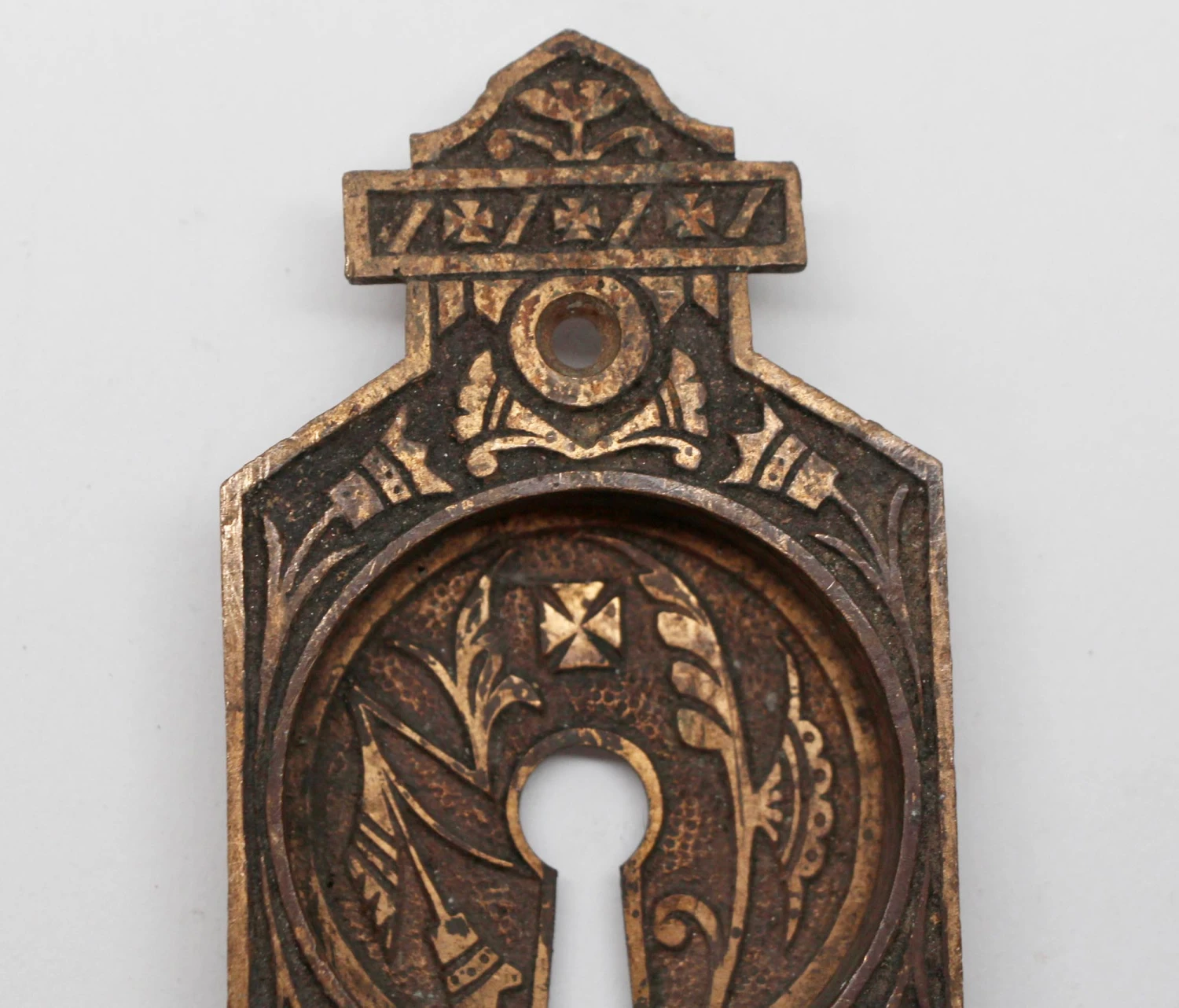 Bronze Recessed Eastlake Pair Of Pocket Door Plates 5 Bronze Recessed Eastlake Pair Of Pocket Door Plates - Image 3