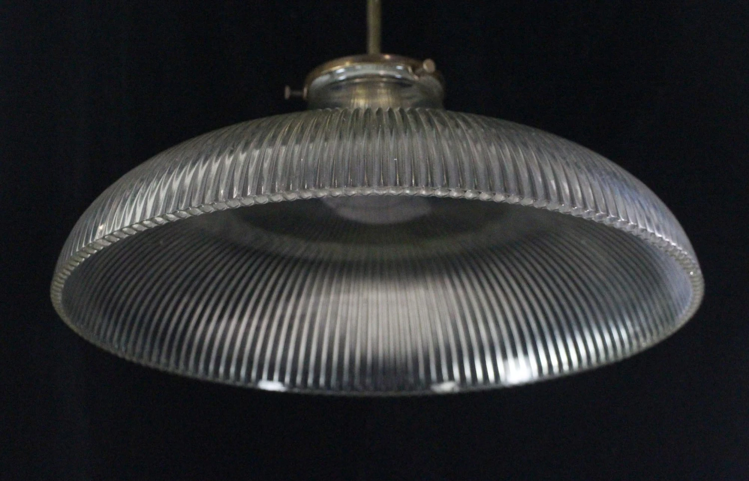 Clear Ribbed Antique Glass Pendant Light 6 Clear Ribbed Antique Glass Pendant Light - Image 4