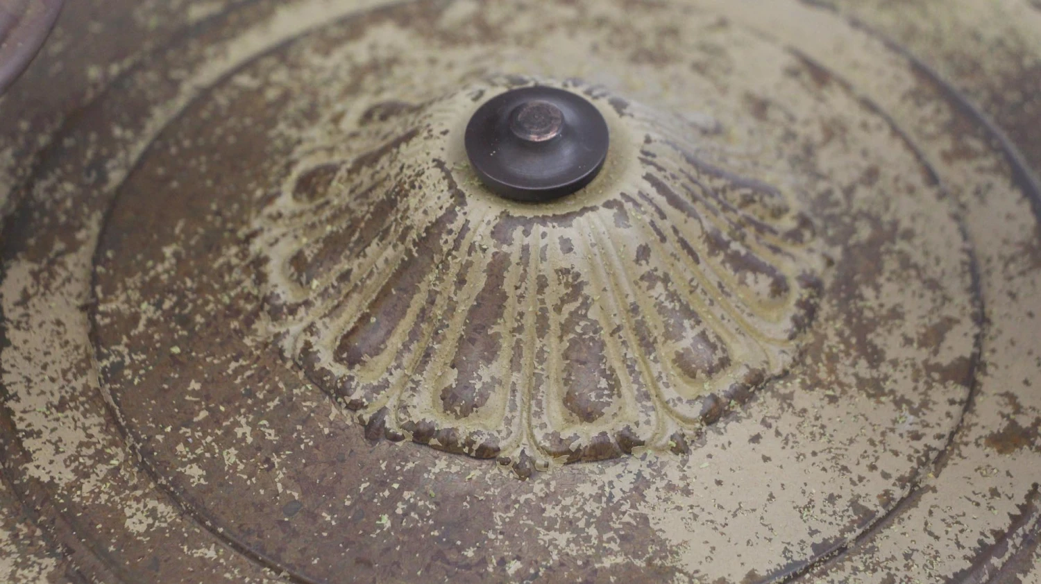 Antique Distressed Brass 2 Exposed Bulb Pan Flush Mount 10 Antique Distressed Brass 2 Exposed Bulb Pan Flush Mount - Image 8