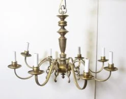 Antique 8 Arm Brass Colonial Style Chandelier 17 Antique 8 Arm Brass Colonial Style Chandelier -OGT Sale Store q272815 04